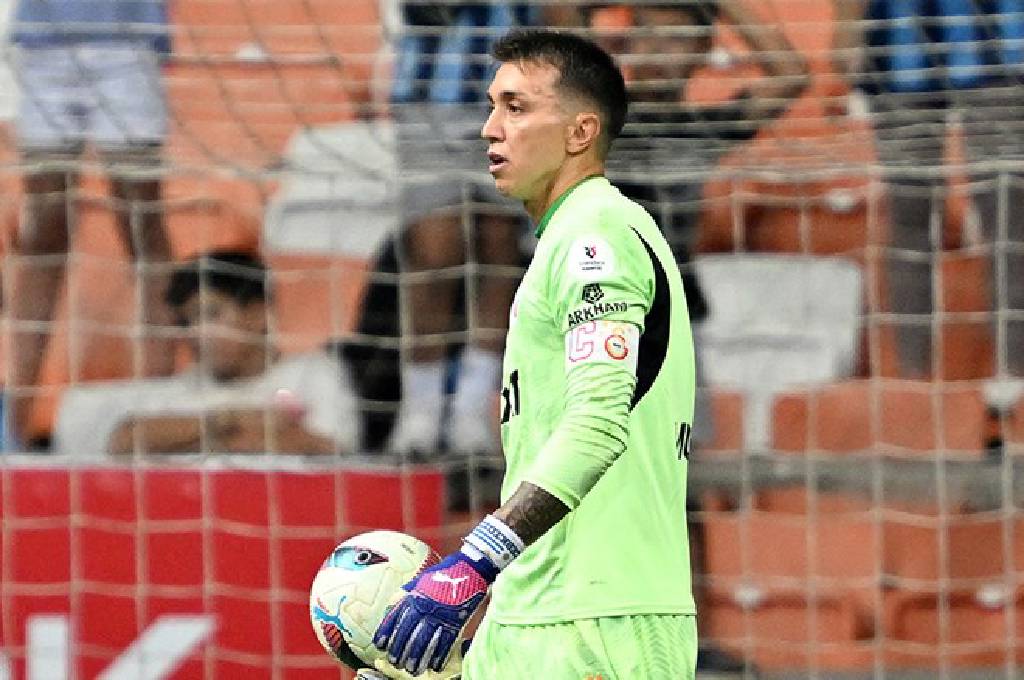 Galatasaray yönetimine çağrı: "Heykelini dikin"