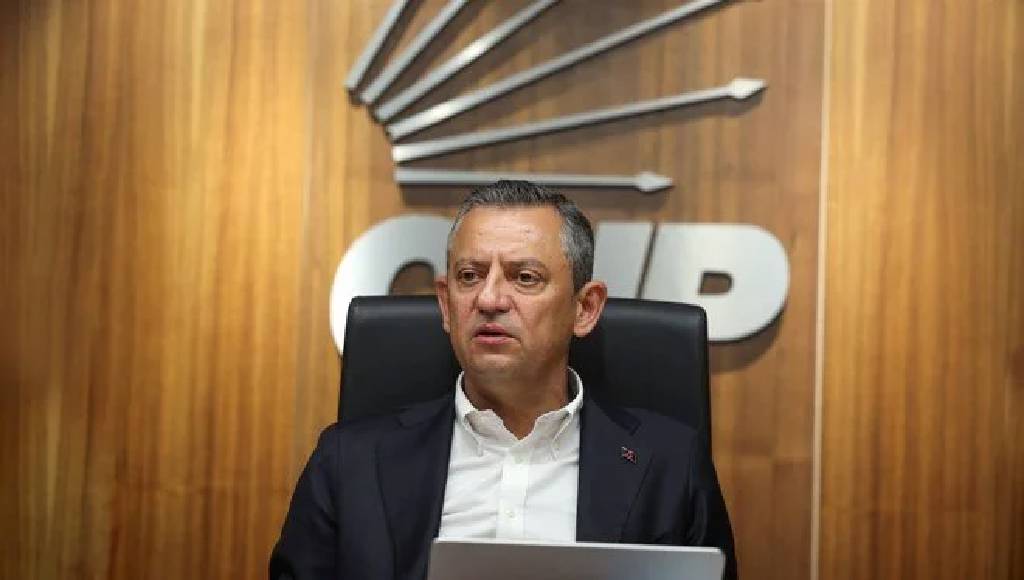 'İmamoğlu mu Yavaş mı?' tartışmaları sürüyor... Özgür Özel’den adaylık sorusuna yanıt