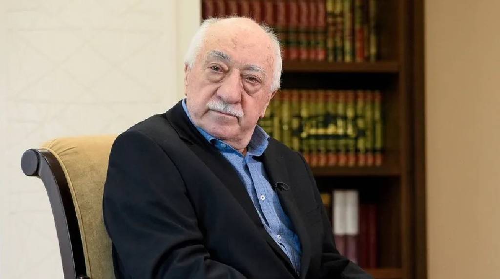Teröristbaşı Gülen'in vasiyetnamesi açıklandı! 2 bin dolar kefen parası bırakmış...