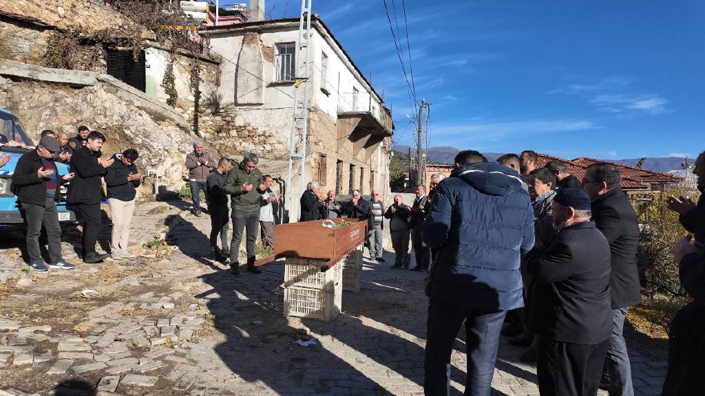 Aydın'da ölmeden selası okutulan kadından acı haber!