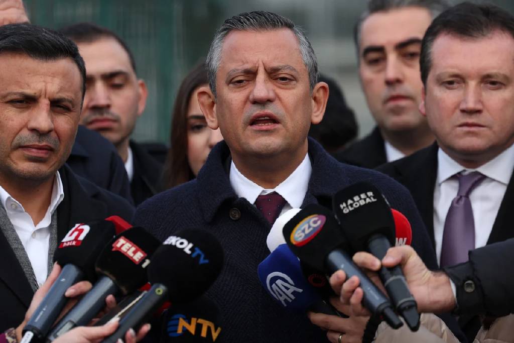 Özgür Özel hakkında soruşturma başlatıldı!