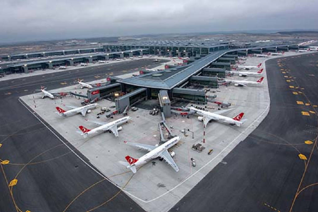 İstanbul Havalimanı, günlük bin 318 uçuşla Avrupa'nın en yoğun havalimanı oldu