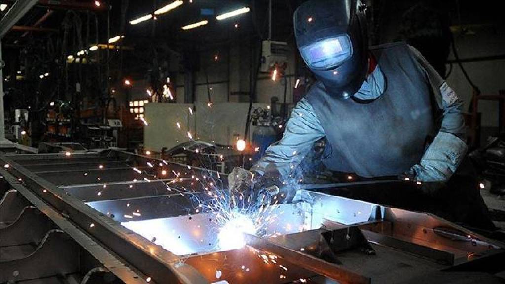 Türkiye ekonomisi üçüncü çeyrekte yüzde 2,1 büyüdü