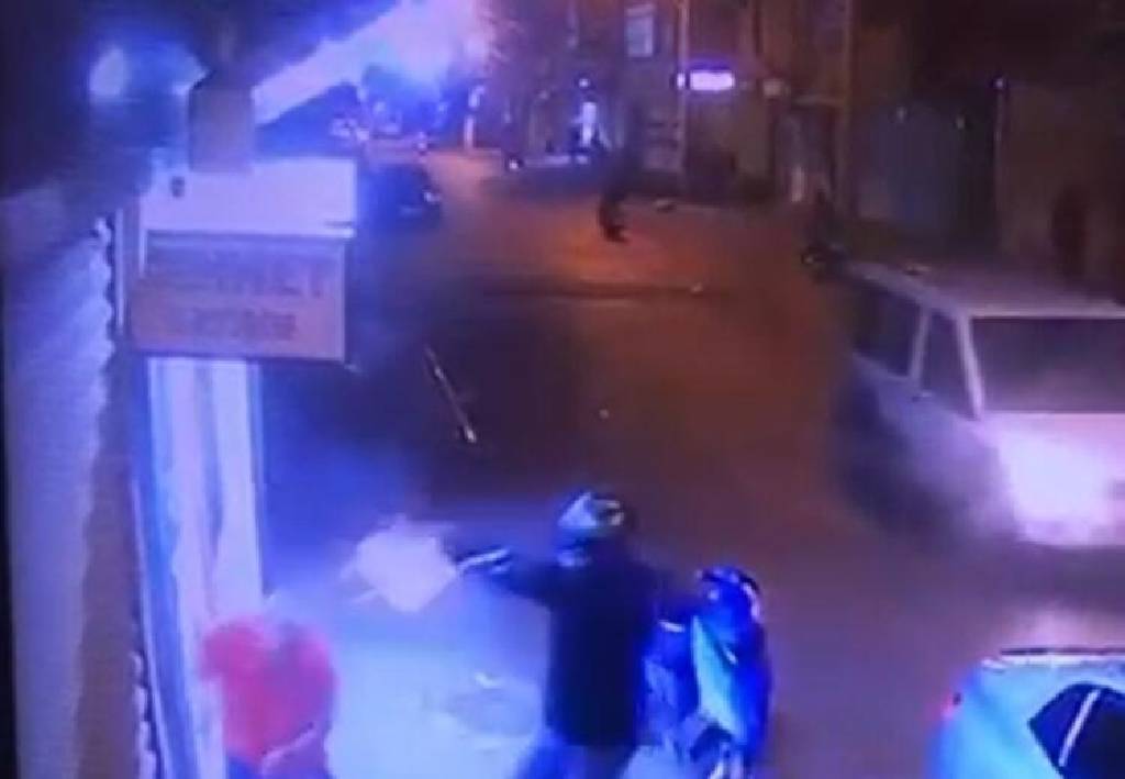 Eşinin ve kızının gözü önünde öldürülmüştü! Çifte tabancalı cinayetin şüphelisi, yürüyüşünden tespit edilecek…