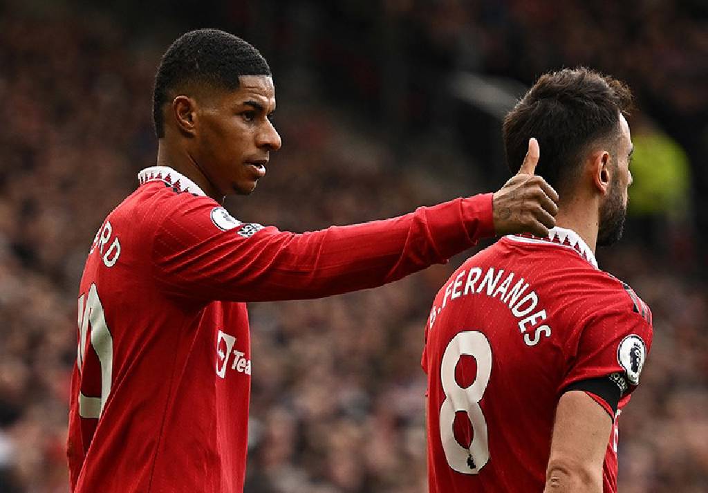 İngiliz basını, Fenerbahçe’nin Manchester United forması giyen Marcus Rashford’un transfer durumunu yakından takip ettiğini iddia etti