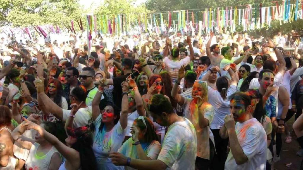Van'a 2024 yılında 800 binin üzerinde turist geldi