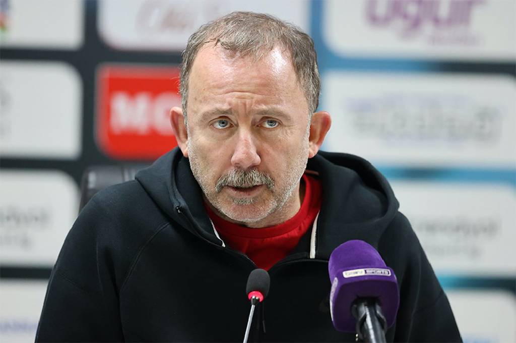 Beşiktaş'ta 29 Aralık Pazar günü yapılacak olağanüstü seçimli genel kurul öncesinde başkan adayı Serdal Adalı, A Spor'a önemli açıklamalarda bulundu