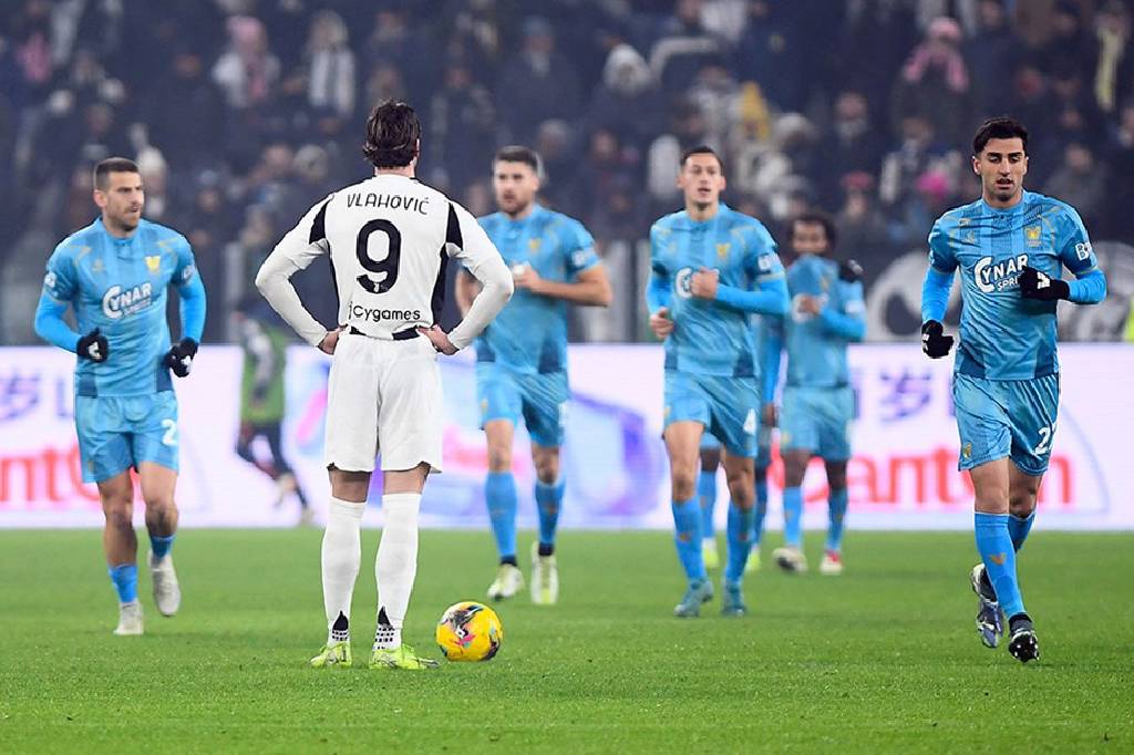  Juventus, maçta iki kez öne geçmesine rağmen üstünlüğünü koruyamadığı maçta puan kaybetti