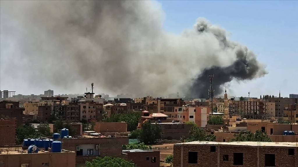 Sudan'da çatışmalar sürüyor: 127 kişi öldü