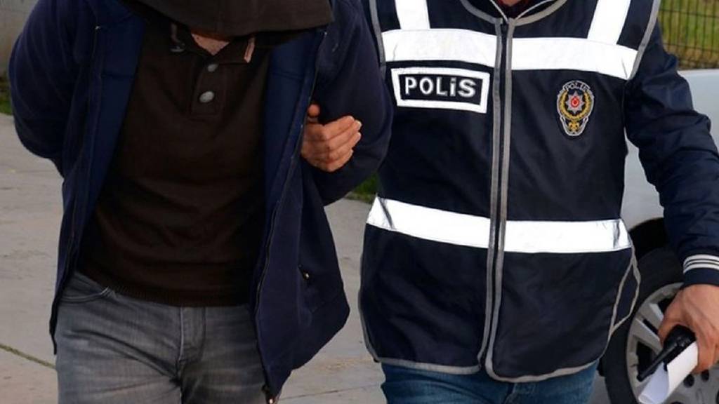 Yerlikaya duyurdu: Kuyu-11 operasyonunda 61 şüpheli yakalandı!