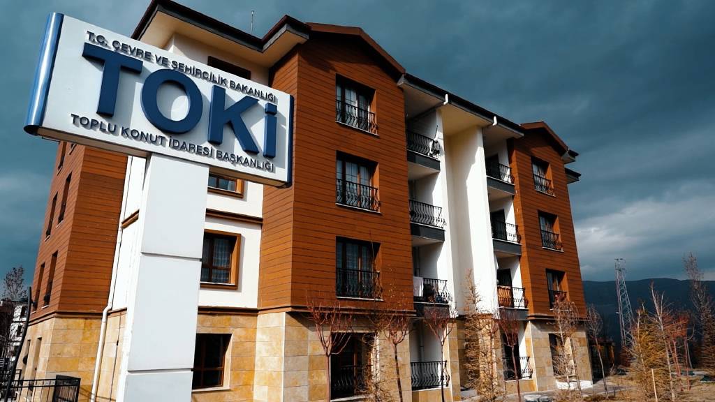 Bakan Kurum açıkladı: TOKİ taksitlerinde yüzde 50 ödeme kolaylığı...