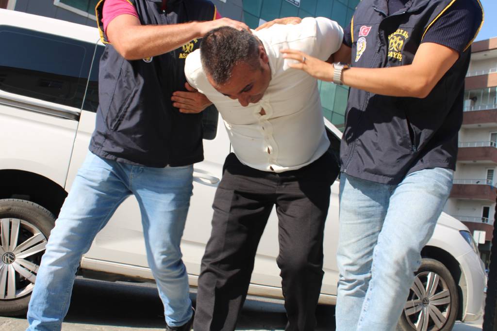 Bu da oldu! SMA hastasının adıyla sahte kumbara dağıttı..