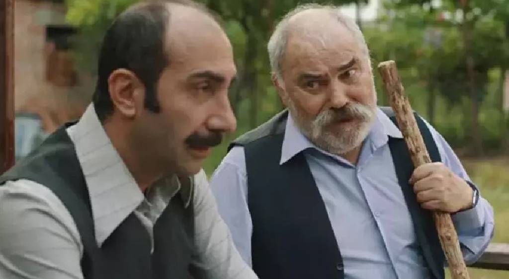 Türkiye onu Vizontele’de tanıdı… Ünlü tiyatrocu Şener Kökkaya hayatını kaybetti