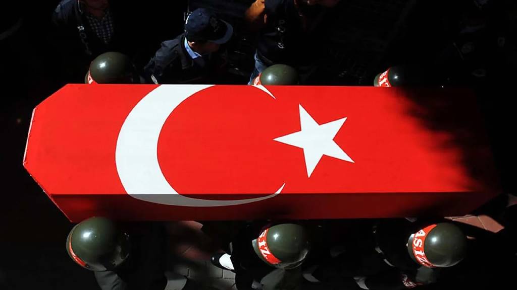 Suriye'de rahatsızlanan uzman çavuş şehit oldu