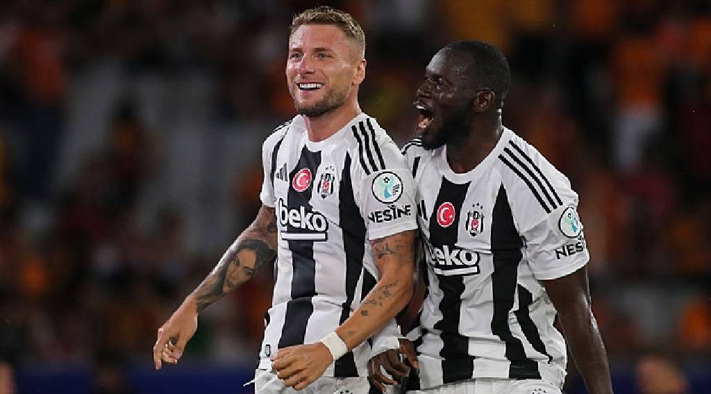Beşiktaş yeni transferlerleriyle çoştu!