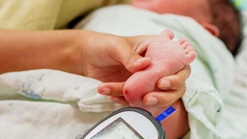 Sağlık Bakanlığı müdahil oldu: Tepki çeken "topuk kanı" kararı