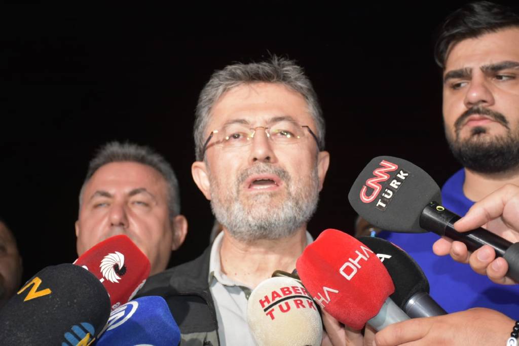 Bu nasıl sorumsuzluk! İzmir'i yakıp kavuran yangının çıkış nedeni belli oldu...