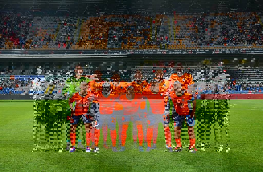 RAMS Başakşehir, UEFA Konferans Ligi'nde rövanş maçına çıkıyor