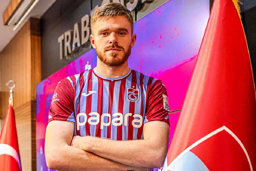 Arseniy Batagov, Trabzonspor formasını giydi