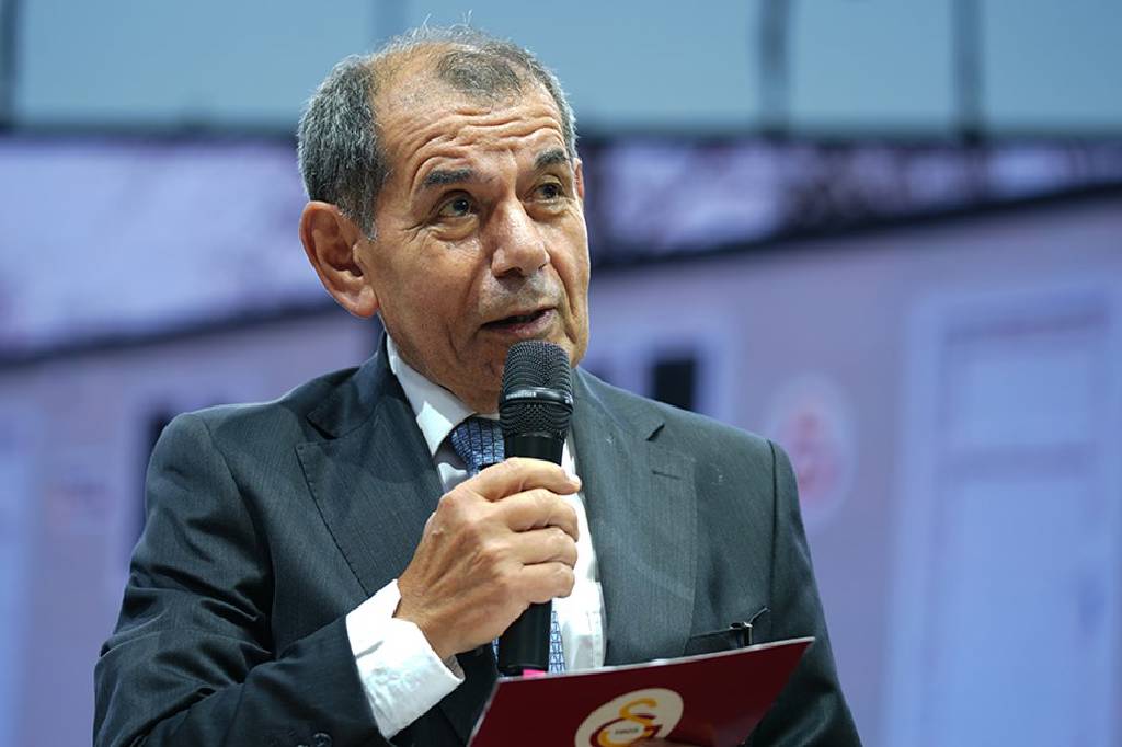 Özbek, toplantıda Kerem Aktürkoğlu'nun kaptanlık göreviyle ilgili spekülasyonlara da yanıt verdi