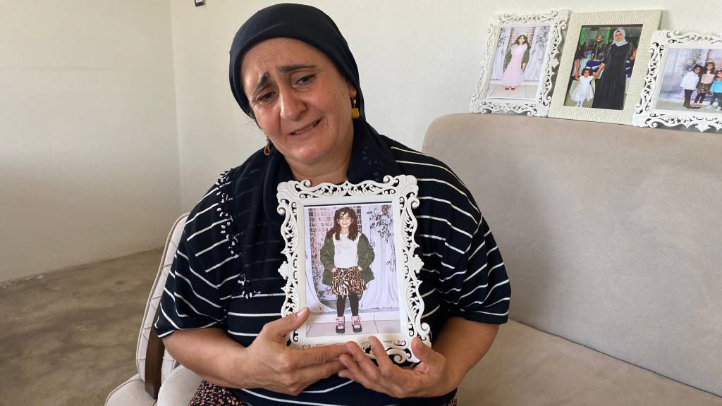 Narin'e kıyanlar gün yüzü görmesin! Aralarında anne ve ağabeyin de bulunduğu 8 kişi tutuklandı...