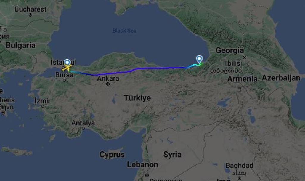 AJet'in İstanbul-Rize uçuşu peş peşe 6 kez rötar yaptı… Yolcular çileden çıktı!
