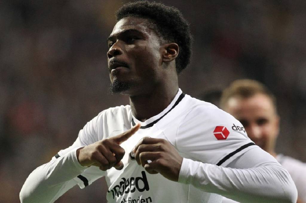 Galatasaray'a Eintracht Frankfurt cephesinden Ebimbe yanıtı
