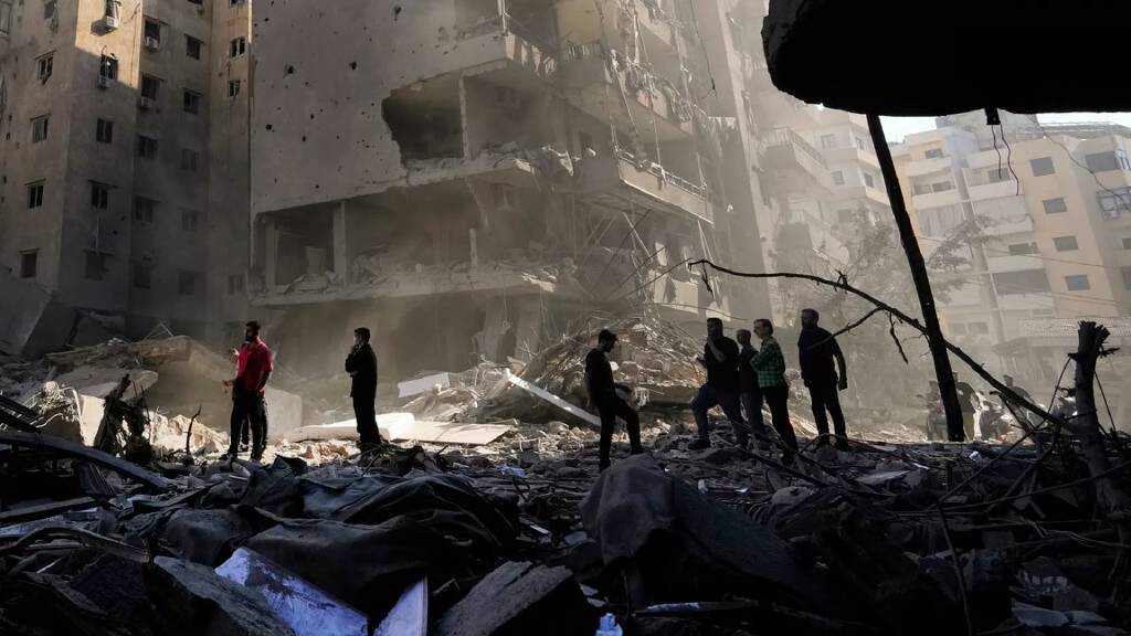 İsrail'den Beyrut'un merkezine 2006'dan beri ilk saldırı: 4 ölü