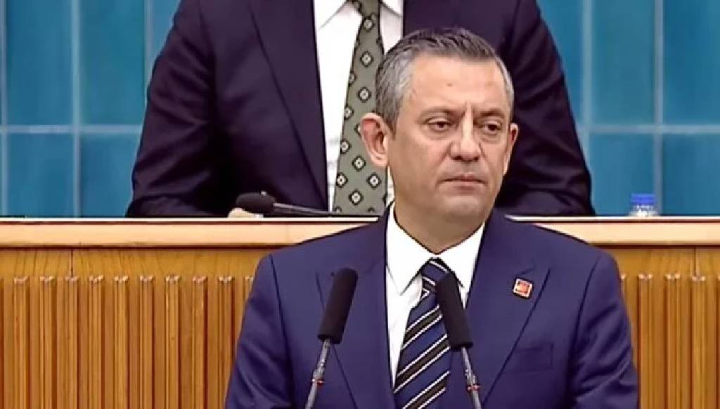 Özgür Özel'den SGK çıkışı: "CHP’li belediyelere engel çıkarılıyor"