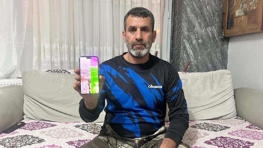 Amatör balıkçının 30 kiloluk balık heyecanı 13 bin TL'lik telefona mal oldu...