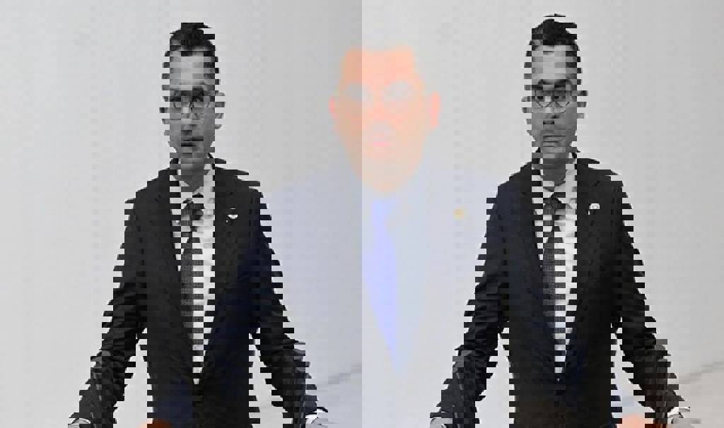 DEVA Partisi Balıkesir Milletvekili Burak Dalgın partisinden istifa etti