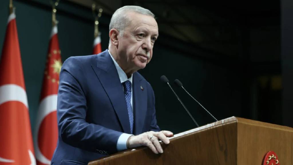BAE, Katar ve Azerbaycan liderlerinden Cumhurbaşkanı Erdoğan'a taziye telefonu