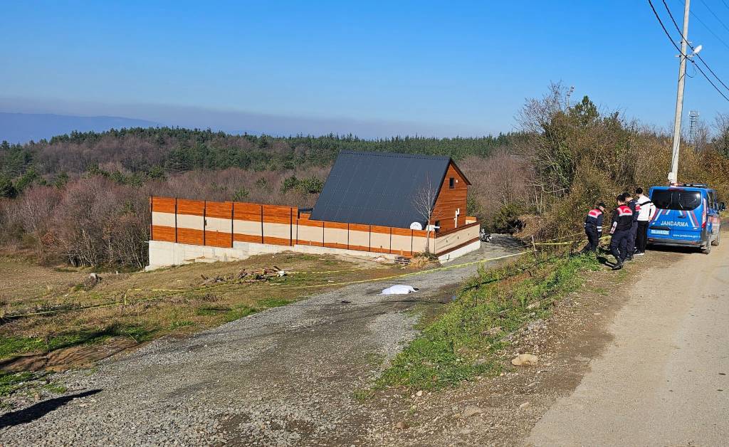 Sakarya’da emekli polis, tartıştığı kardeşini öldürdü
