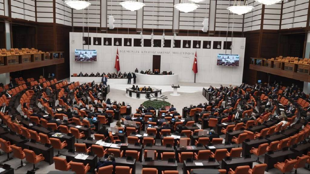 TBMM'de yoğun mesai: Gündemde neler var?