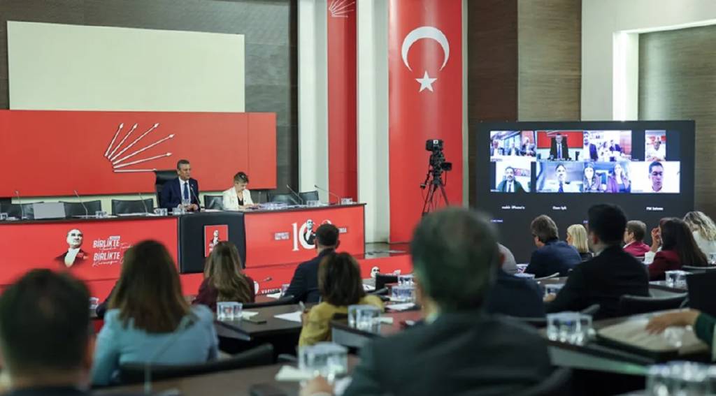 CHP merakla beklenen 39. Olağan Kurultayı’nın tarihi netleşti