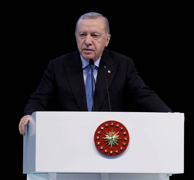 Cumhurbaşkanı Erdoğan, 25 yıl öncesini hatırlattı: "Bir toplu iğne üretemiyorduk"