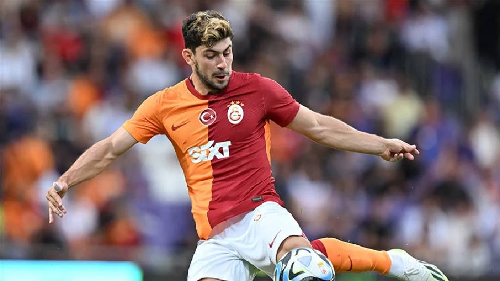 Galatasaray’da beklenen ayrılık devre arasına yaklaşırken netleşiyor
