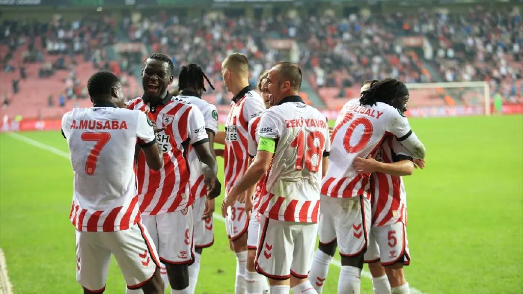 Samsunspor'dan Konferans Ligi'ne rüya başlangıç