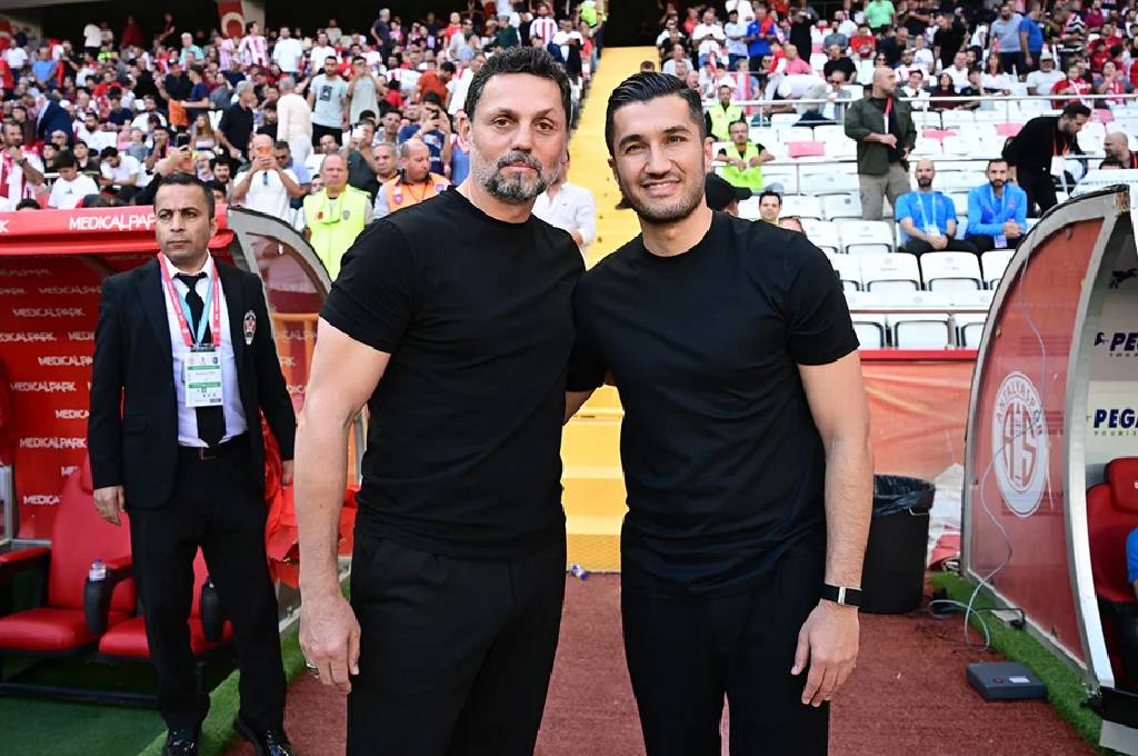 Erol Bulut'un "casusluk" suçlamasına Başakşehir'den cevap