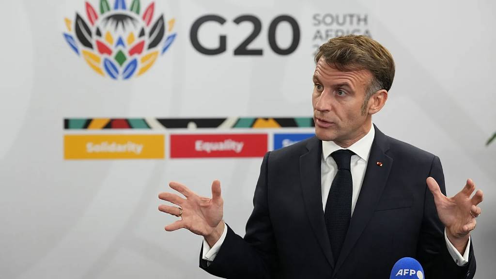 "Barış anlaşmasından sonra Fransız, İngiliz ve Türk askerleri Ukrayna'da olacak"