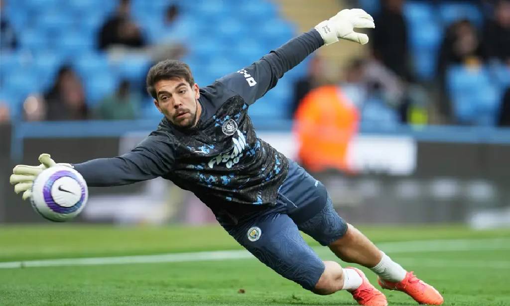 Beşiktaş yeni kalecisini Premier Lig'den buldu