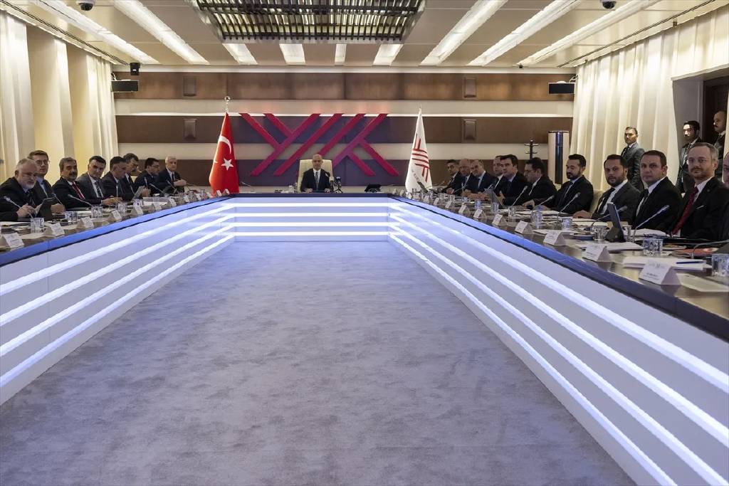 Üniversitelerde 3 yıllık eğitim dönemi gelecek yıl başlıyor