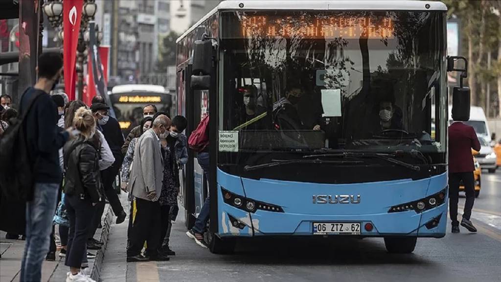 Ankara'da toplu taşımaya yüzde 35 zam geldi