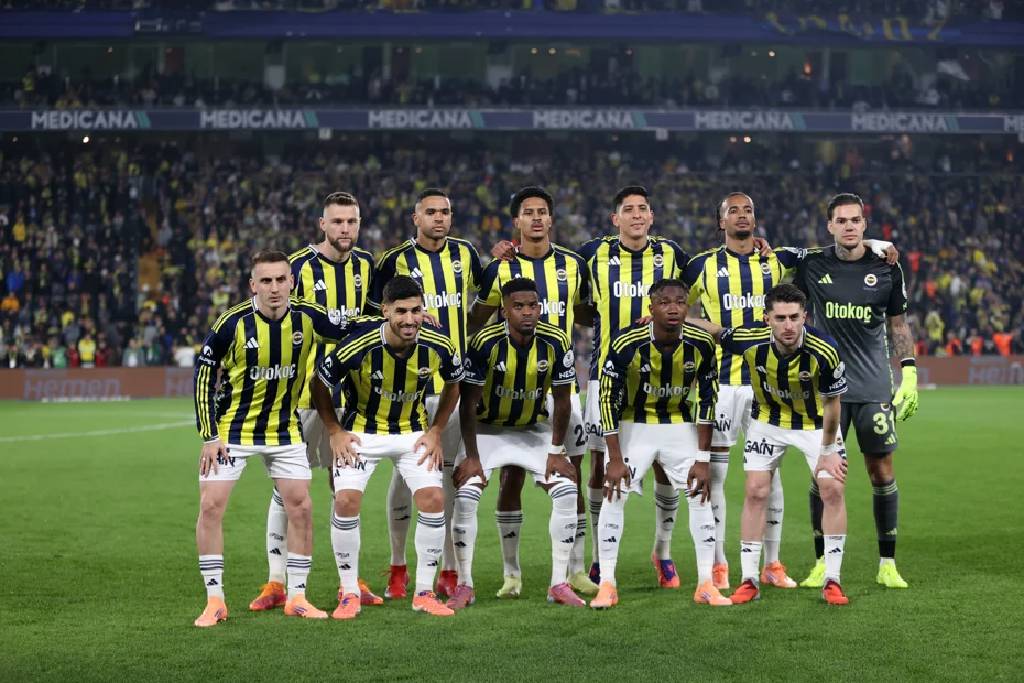 Fenerbahçe, deplasmanda RAMS Başakşehir’e konuk olacak