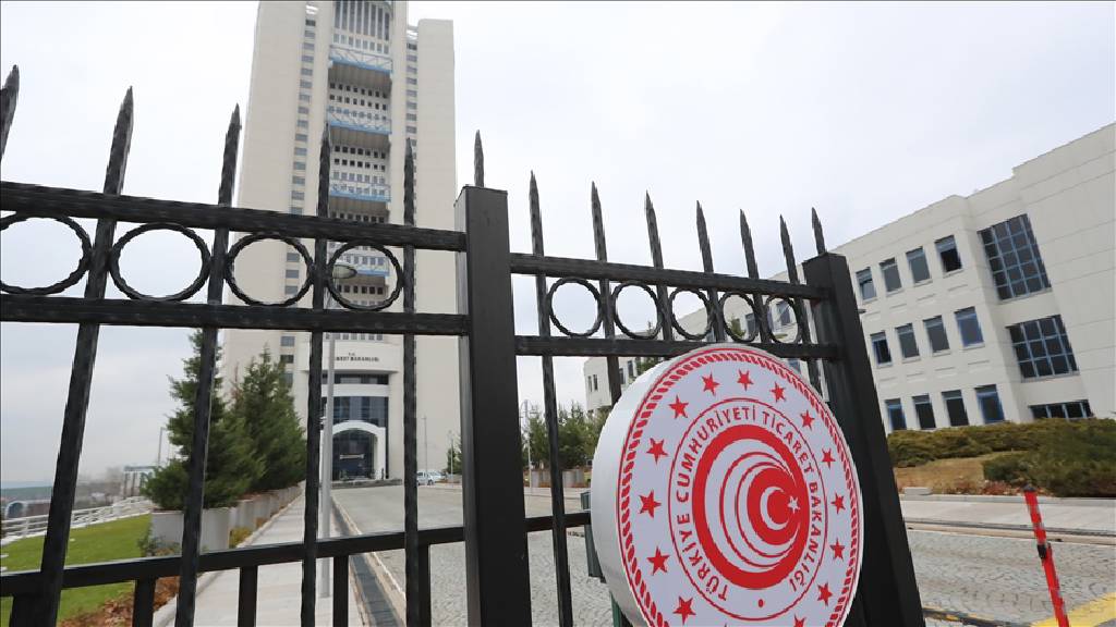 Aldatıcı reklam indirimlerine 12 milyon tl ceza