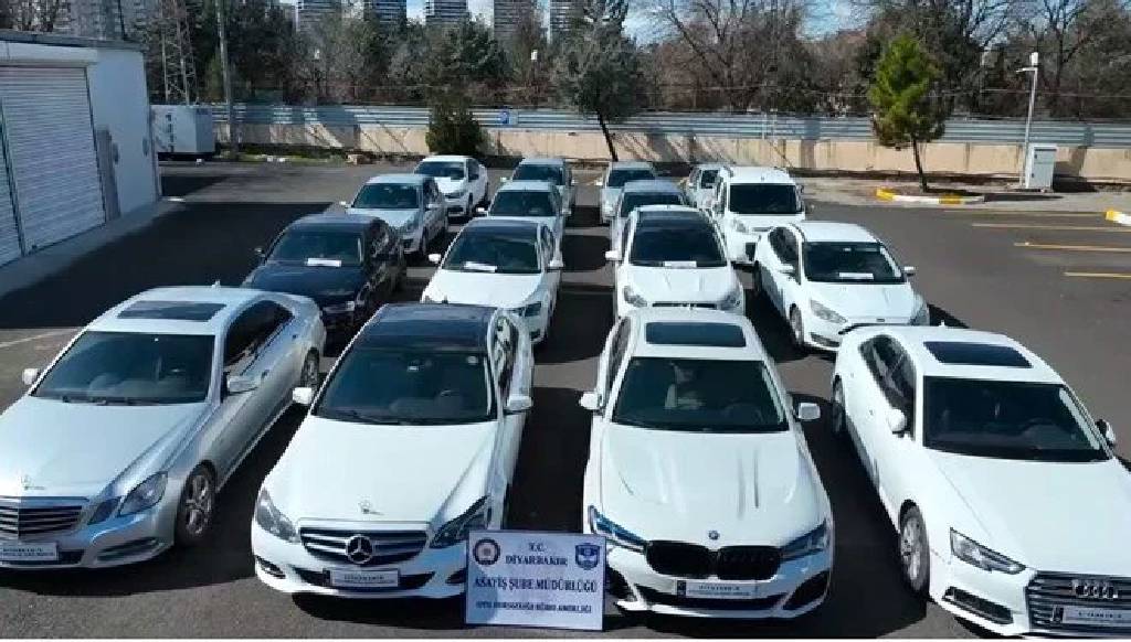 Diyarbakır'da "change" araç operasyonu