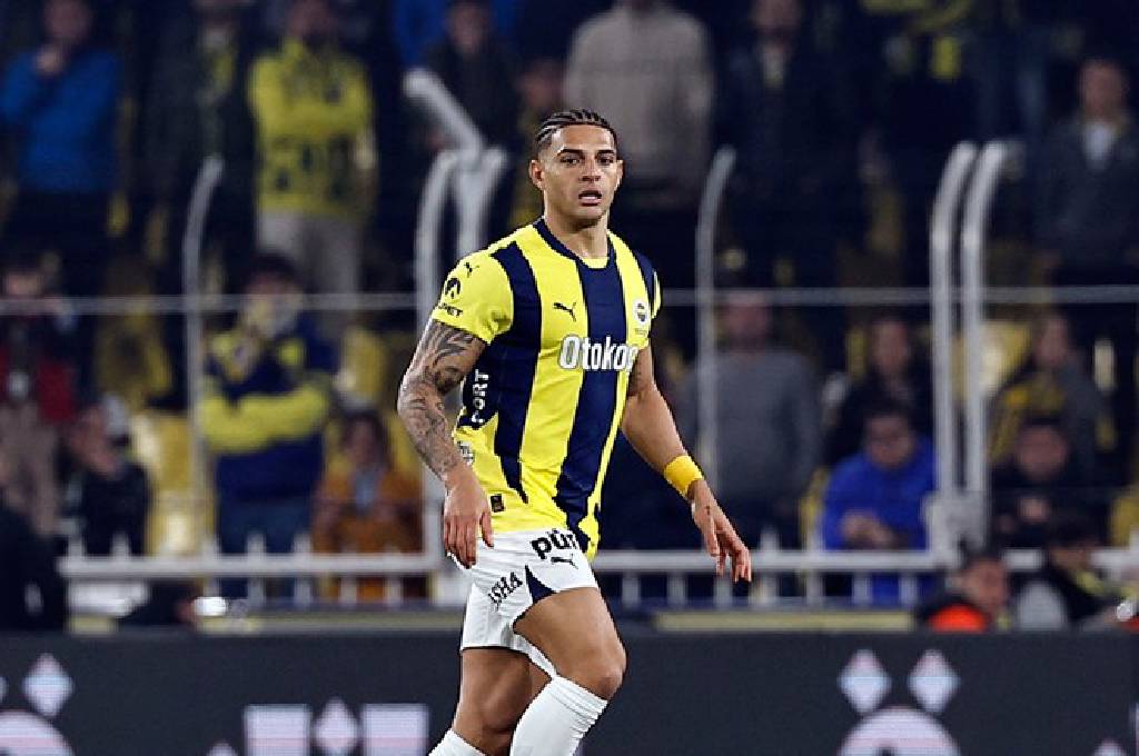 Sarı-lacivertli kulüpten yapılan açıklamaya göre, üç futbolcunun sakatlıklarının detayları şu şekilde: