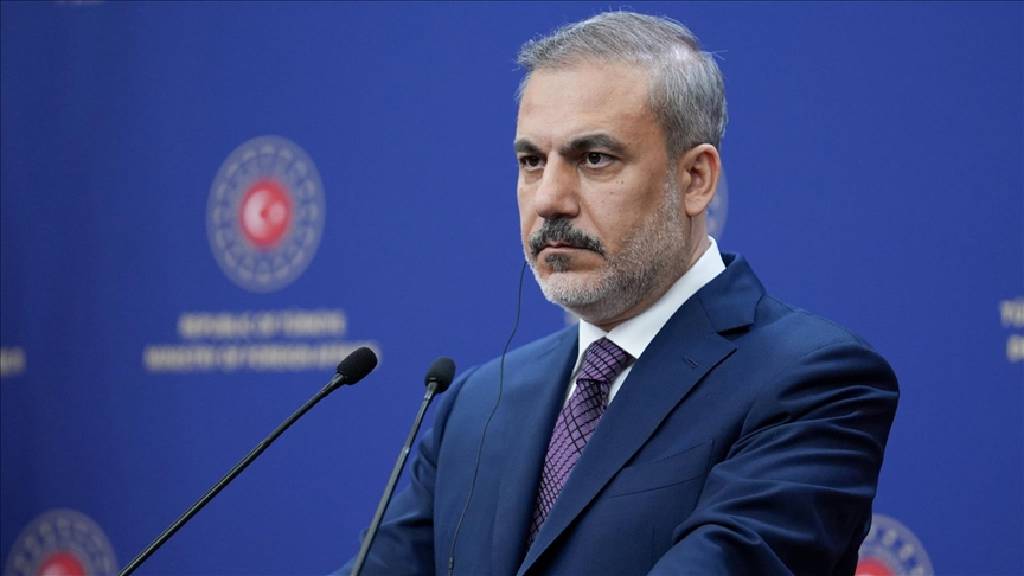 Bakan Fidan Katar'da: "Filistin halkının Gazze'den sürülmesi projesine kesinlikle karşıyız"