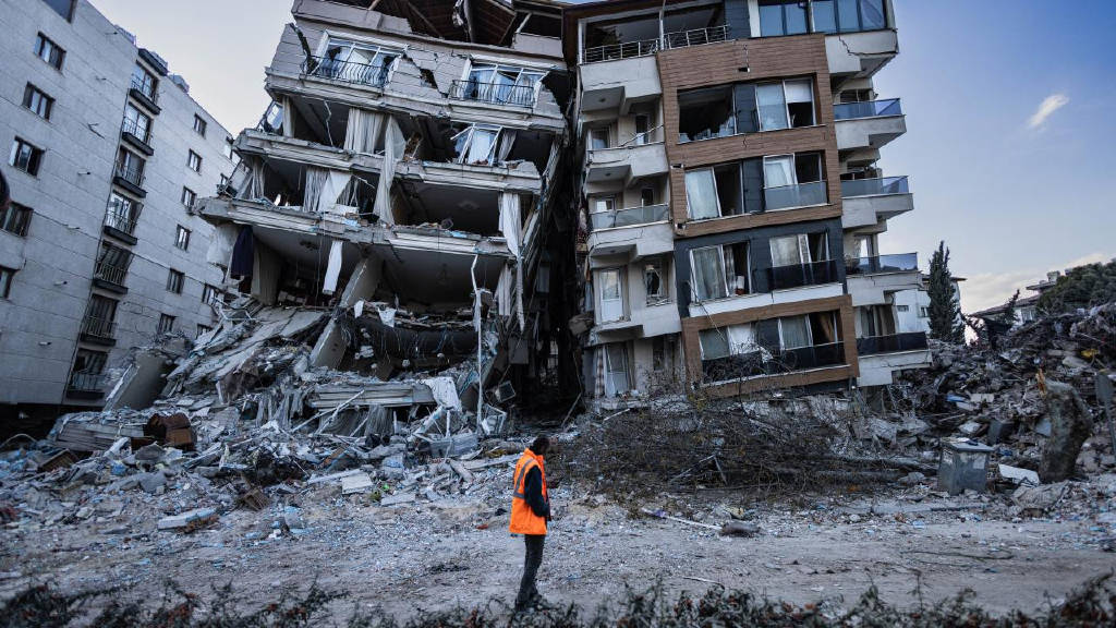 Uzmanlar uyarıyor! Türkiye'nin her bölgesi deprem tehdidi altında...