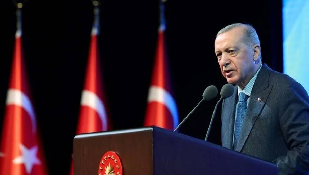 Cumhurbaşkanı Erdoğan'dan 6 Şubat mesajı! " Deprem bölgesi ayağa kalkana kadar durmayacağız"